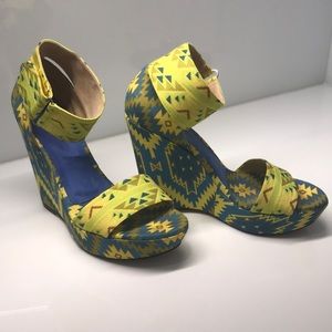 Theodora & Callum By Stuart Weitzman Wedges